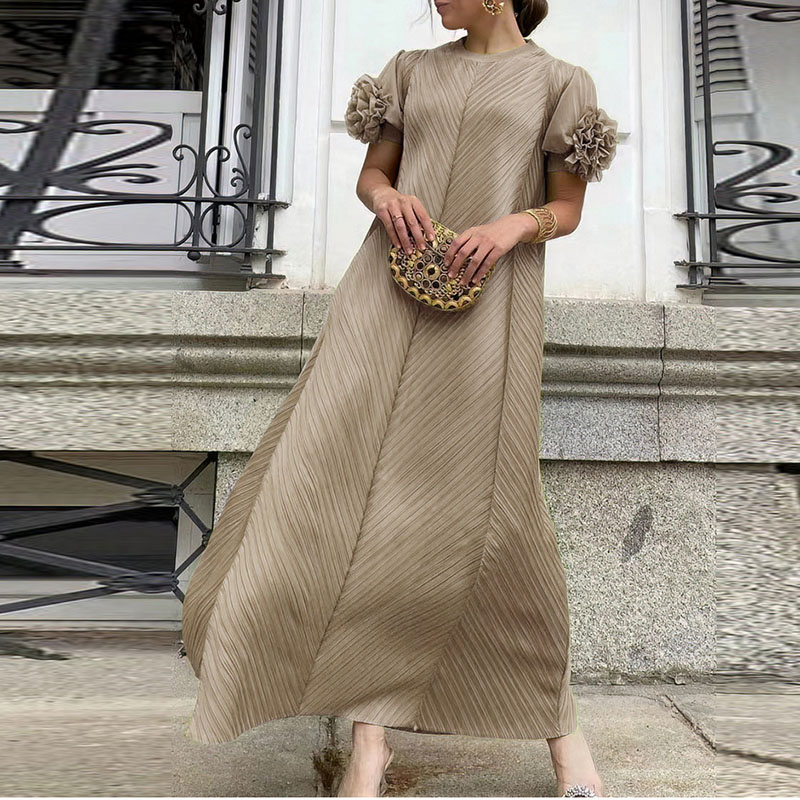 Women Casual Flower Short Sleeved Commuting Dress 2024 New O Neck High Waist Pleated Party Dress Fashion Multi-color Loose Dress