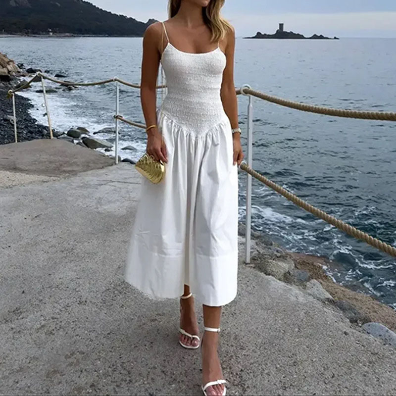 2024 Fashion Off Shoulder Pleated Holiday Dress White Summer Strap Long Dress Ladies Elegant Sleeveless High Waist Beach Dress