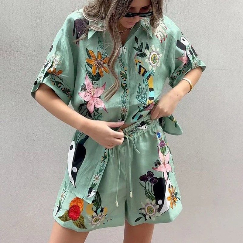 2024 Summer Pattern Print Loose Two Piece Sets Casual Vacation Single Breasted Shirt Outfit Women's Fashion Lace Up Shorts Suit