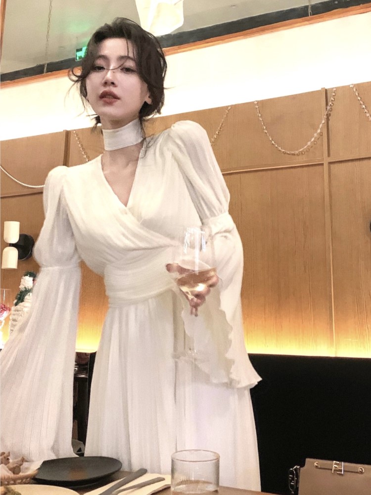 Elegant Wedding Evening Party Dresses for Women Autumn V-neck Flare Sleeve Pleated Long Dress Korean Fashion One Piece Vestidos