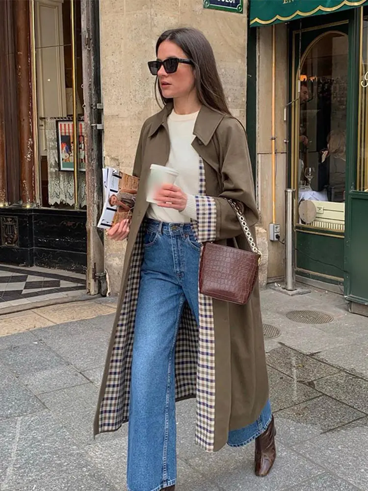 2024 Autumn Retro Brown Grid Pattern Inside Lapel Overcoat Women Pockets Buttons Long Loose Coat New Lady Streetwear Jackets