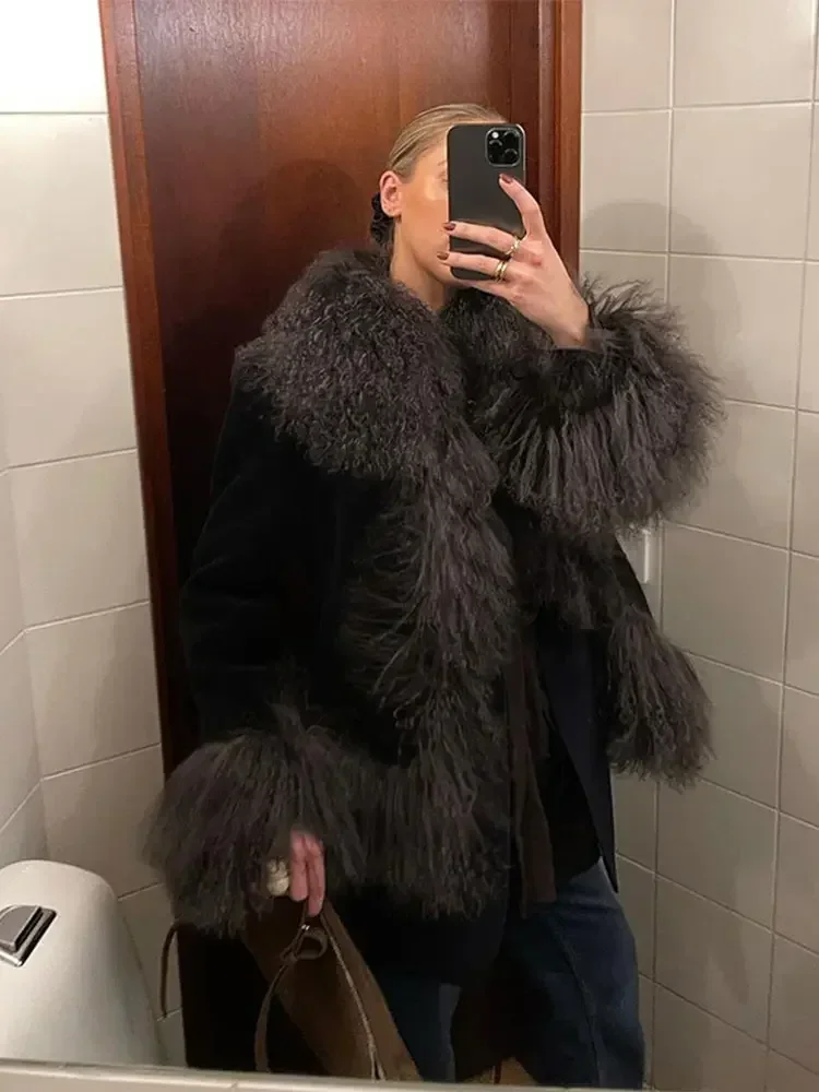 2024 Winter Faux Fur Patchwork Feather Jacket Women Elegant Lapel Long Sleeves Thick Warm Coat Lady Commuting Streetwear