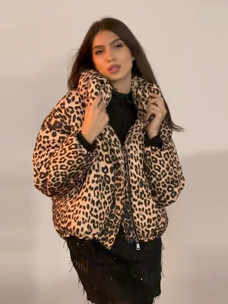 Autumn Elegant Leopard Print Stand Collar Zipper Cotton Coats For Women Chic Pockets Cropped Padded Jacket 2024 Lady Casual Coat