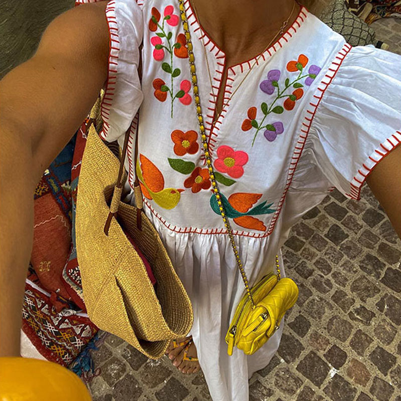 2024 Summer Vacation Print Long Dress Casual Flying Sleeves High Waist Beach Dress Fashion V-neck Pleats Loose Women's Dresses